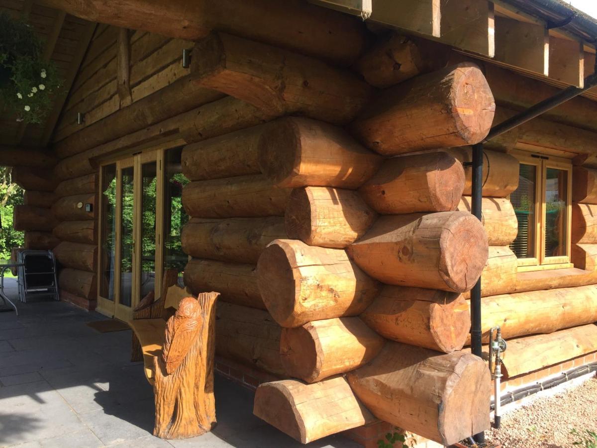 Ewes Water Log Cabins Langholm Екстериор снимка